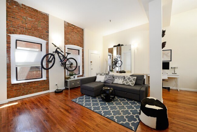 Foto del edificio - 158 Wayne St