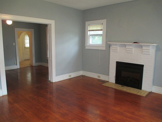 Building Photo - 405 Jackson Street, Roanoke Rapids