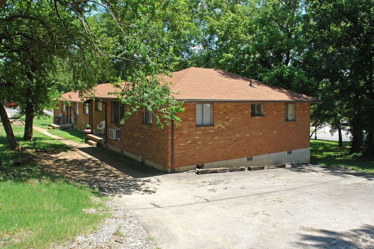 Building Photo - 1019 Waverly Ave