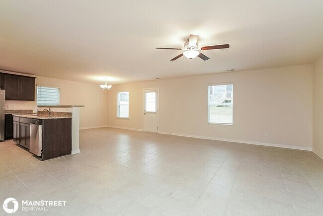 Foto del edificio - 313 Sportsman Dr