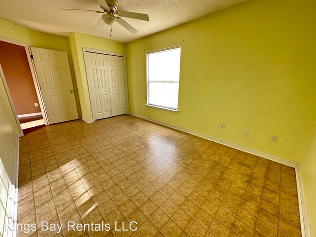 Building Photo - 4 br, 3 bath House - 22 Robins Court