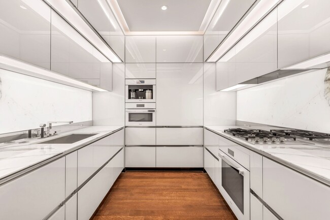 Building Photo - 53 W 53rd St