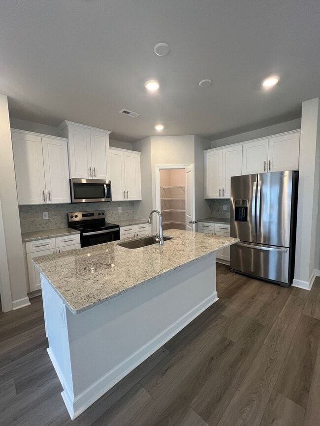 Building Photo - 3 Bedroom, 2.5 Bath Brand New Home for Rent (MONROE)