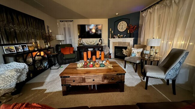 Foto del edificio - Crystal Heights Area of Puyallup-Fresh Pai...