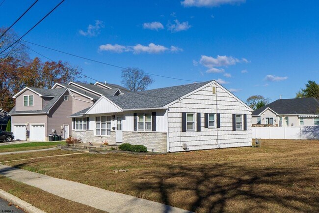 Foto del edificio - 318 Jefferson Ave