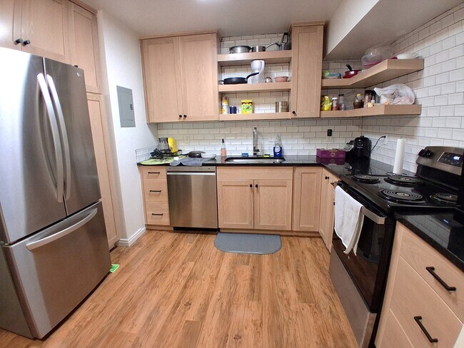 Foto del edificio - 761 E 820 N