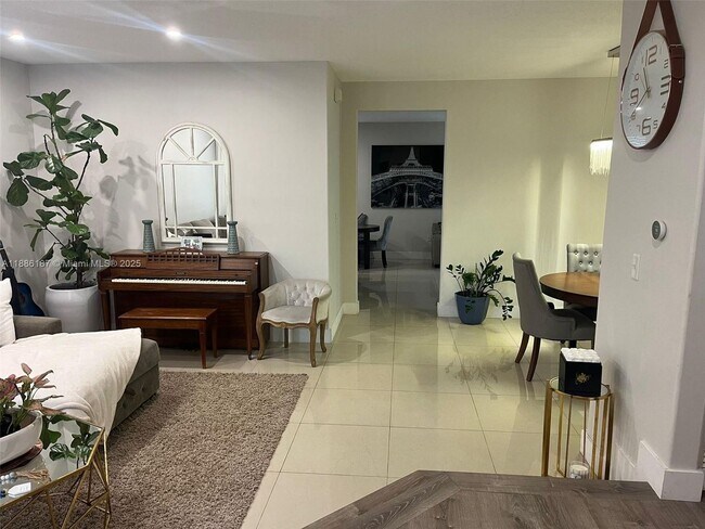 Foto del edificio - 10866 NW 51st Ln