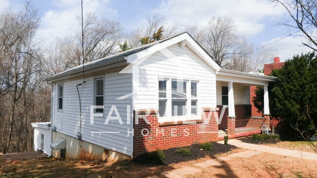 Front of Home - 1711 Otey St