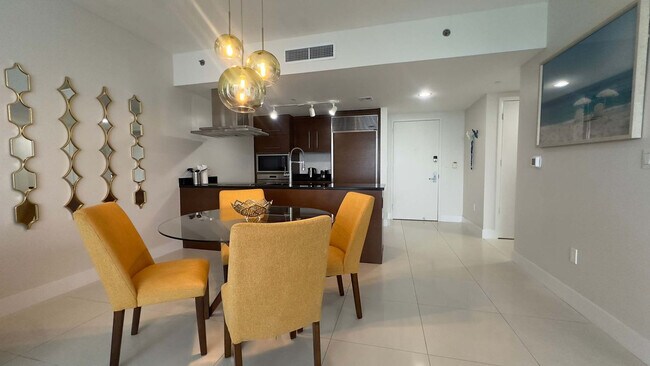 Foto del edificio - 485 Brickell Ave