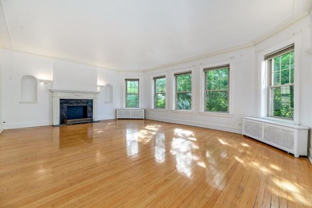 Foto del edificio - 6251 N Oakley Ave