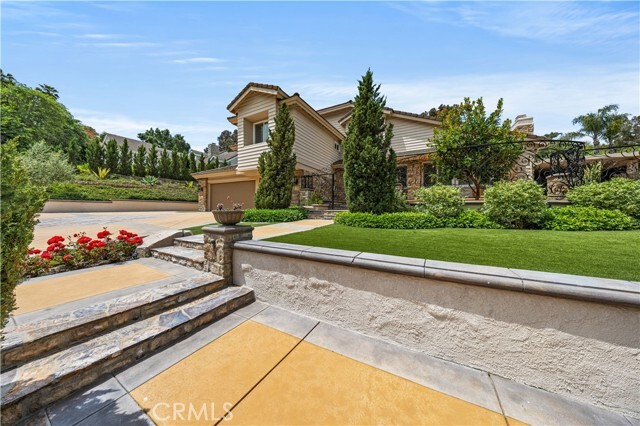 Building Photo - 27321 Lost Colt Dr