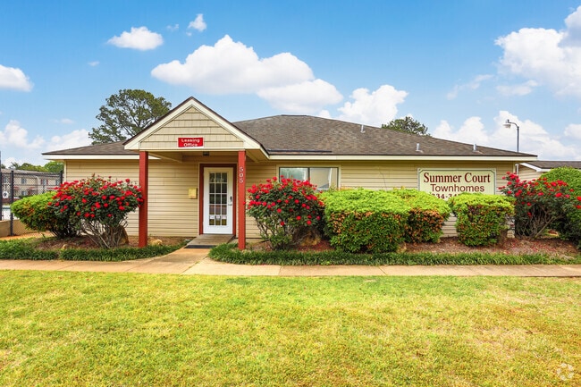 Leasing Office - Summer Court Townhomes