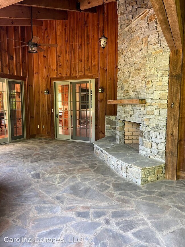 Foto del edificio - 4 br, 3 bath House - 1717 Fork Creek Road