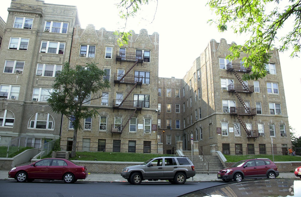 Building Photo - Spruce Spires