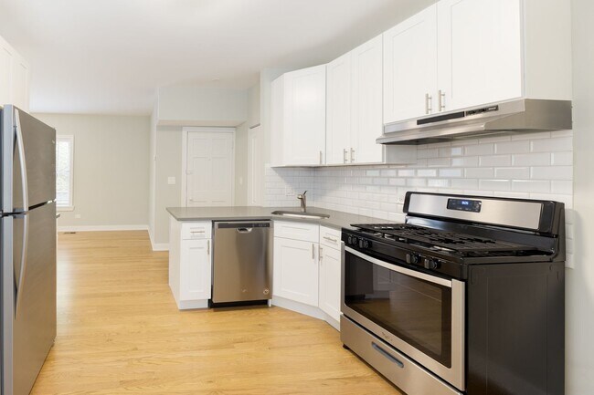 Foto del edificio - 3531 N Broadway St