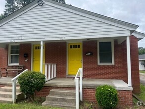 Building Photo - 1131-1131 Nashville Rd