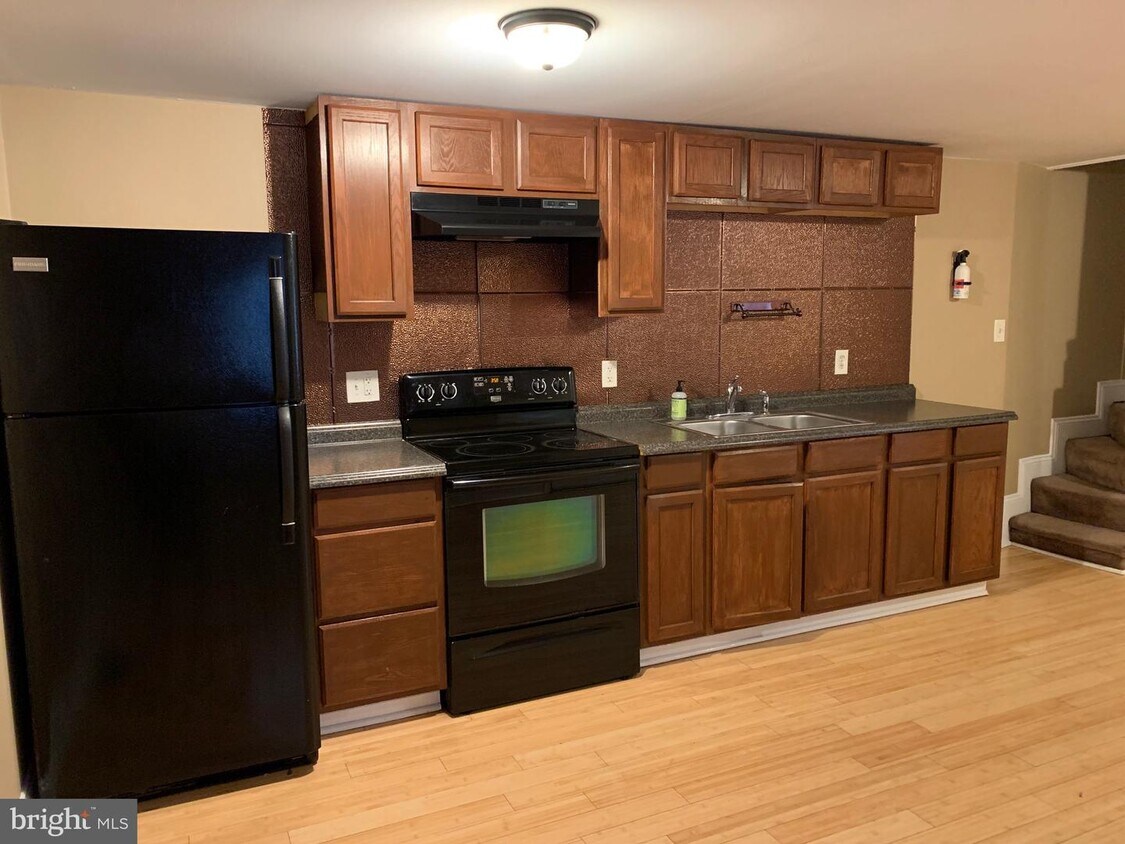 Foto principal - 283 Laurelwood Rd