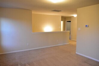 Building Photo - 18910 Windy Stone Dr