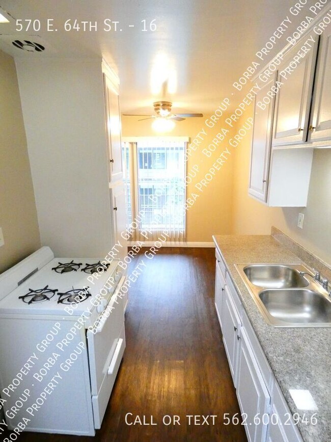 Foto del edificio - PET FRIENDLY UPSTAIRS 1 BEDROOM 1 BATHROOM...