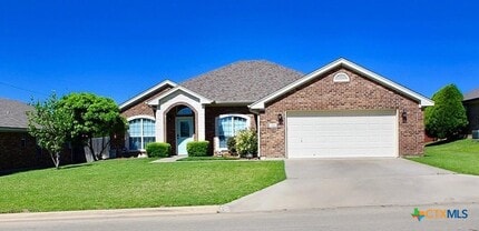Building Photo - 706 Wagon Wheel Dr