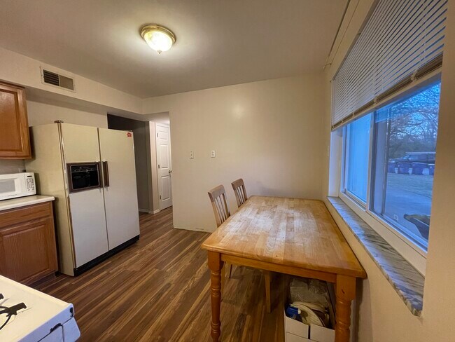 Kitchen - 11286 Liana Ln
