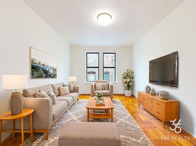 Edgecombe Avenue - Edgecombe Avenue Apartment