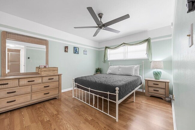 Building Photo - 199 Wakulla Ln