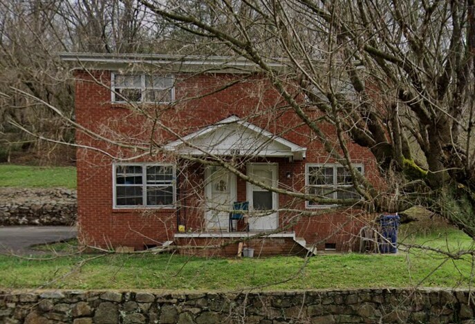Primary Photo - 232 Reed Hollow Rd