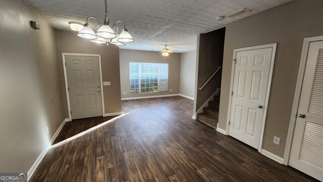Building Photo - 1717 Carrington Dr