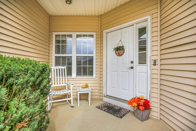 Foto del edificio - 1504 Stonebluff Ct