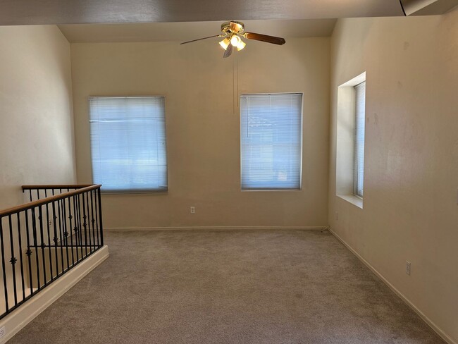 Foto del edificio - Comfort with Resort-Style Living 2BED/2BAT...