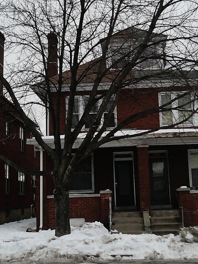 Building Photo - 2728 N 6th St