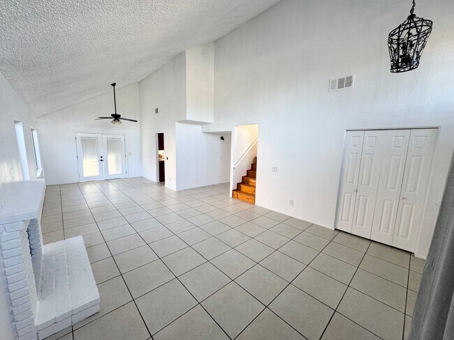 Foto del edificio - Beautiful cul-de-sac Home