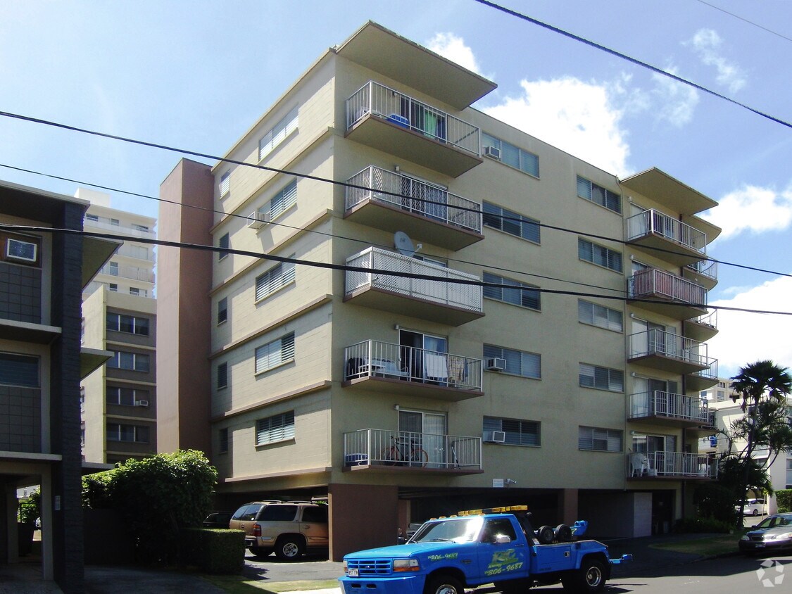 Foto del edificio - Chateau Chamberlain