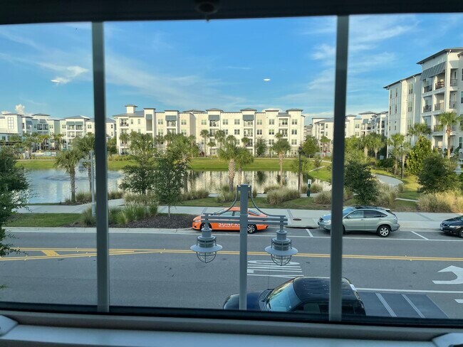 Living room view - 5351 BRIDGE St