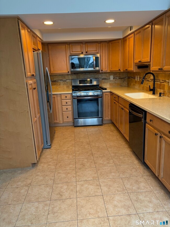 Foto del edificio - 49 Country Walk