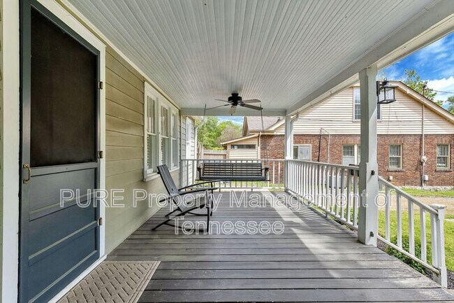 Building Photo - 2514 Ashwood Ave