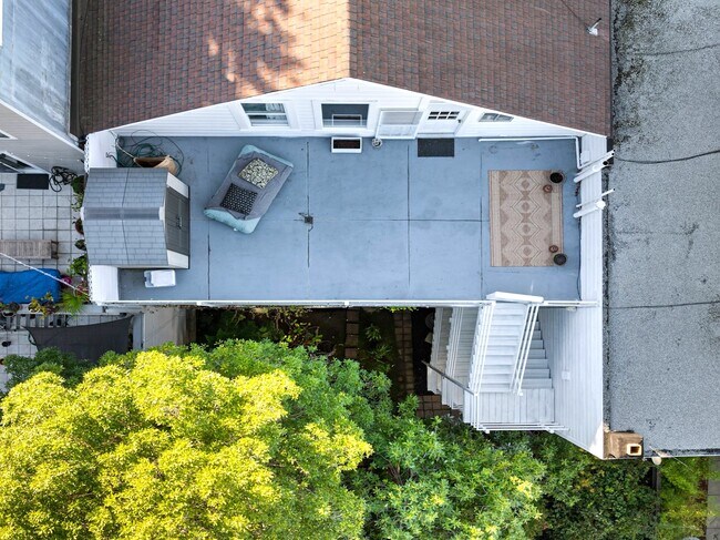 Foto del edificio - 235 Mississippi St