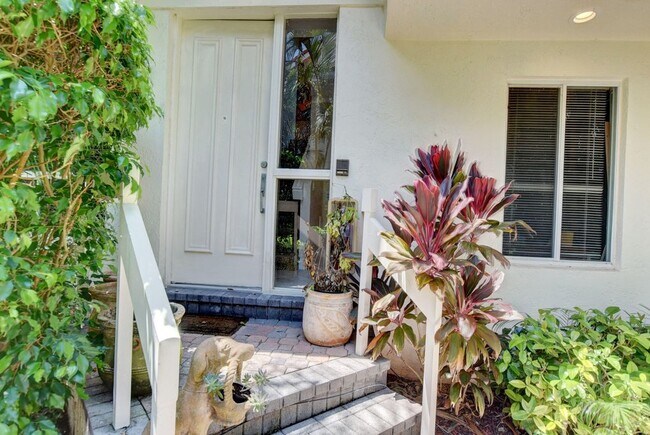 Foto del edificio - 2441 NW 59th St