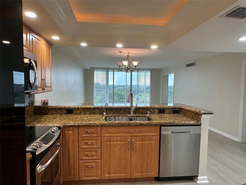 Foto principal - 3510 Oaks Way