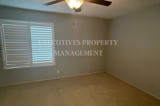 Building Photo - 3341 El Dorado Ct