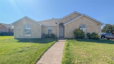 Building Photo - 500 Firebird Ct