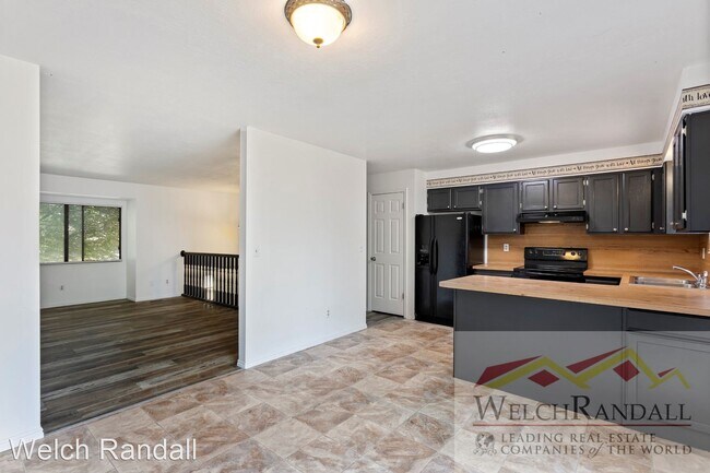 Building Photo - 4 br, 2 bath House - 460 W 100 N