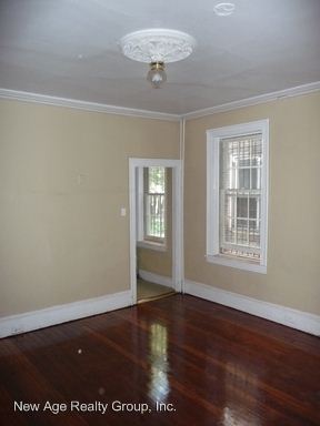 Foto del edificio - 3437 Lancaster Ave