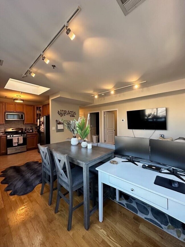 Foto del edificio - 4401 Park Ave