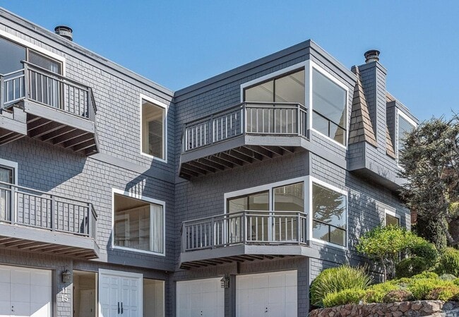 Building Photo - 15 Linda Vista Ave