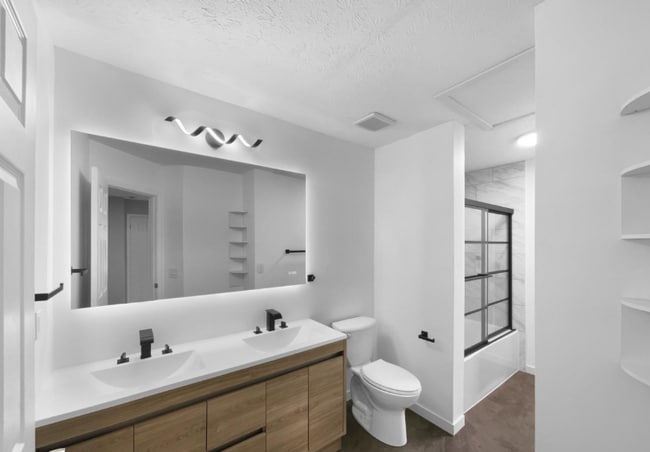 Foto del edificio - 9432 Deer Walk Ct