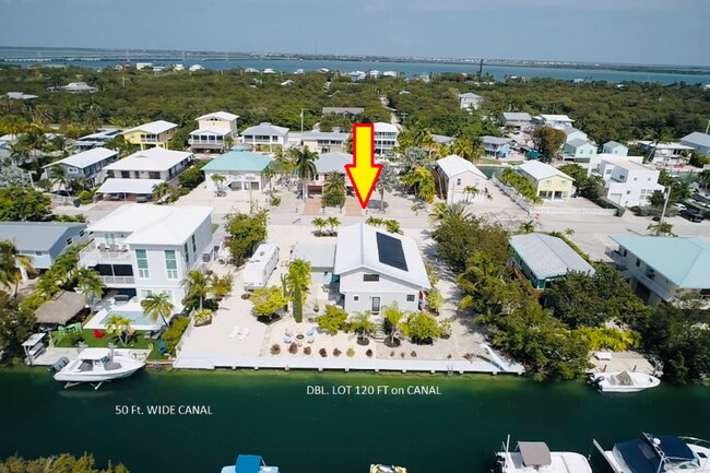 Foto del edificio - 980 Caribbean Dr E