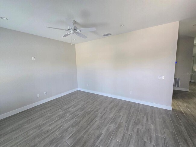 Foto del edificio - 29469 Peace River Shores Blvd