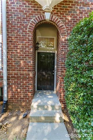 Foto del edificio - 14254 Richmond Park Ave